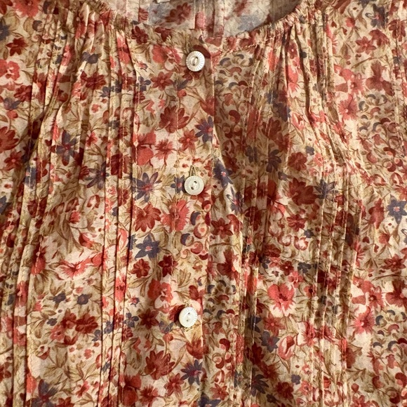 DOEN Narcissa Top in Pink Floral Valley - Picture 7 of 13